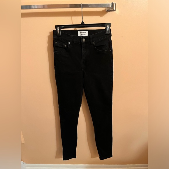 LAST CHANCE | Reformation Jeans Harper High Rise Skinny Jeans in Black - Picture 6 of 10